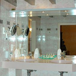 Bathroom Chateau de Coudree Chateaux et Hotels Collection Fotos