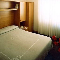 Room BRIONE