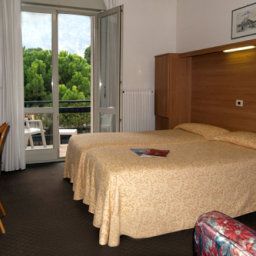 Room BRIONE