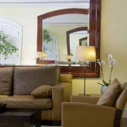 Hall Holiday Inn NICE