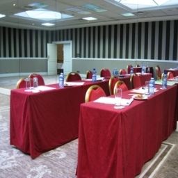 Conference room Holiday Inn NICE