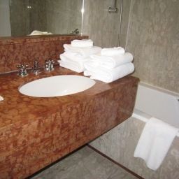  Holiday Inn NICE