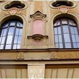 Vista esterna Deutsches Theater Stadtmitte München