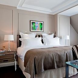 Pokój Le Burgundy Paris Luxe