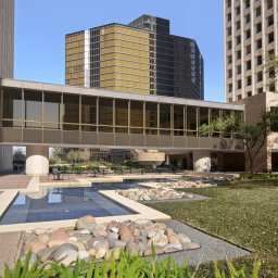 DoubleTree by Hilton Houston Downtown Houston