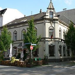 Zum Rathaus Stadt-gut-Hotel Oberhausen