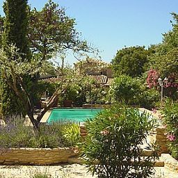 Jardín Enclos des Lauriers-Roses Logis