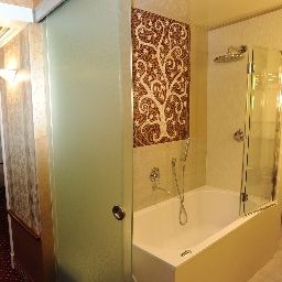 Camera da bagno Antares Rubens