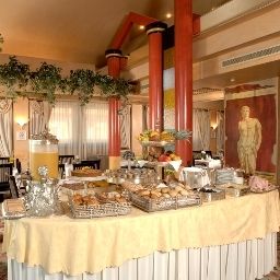 Sala colazione nel ristorante Antares Rubens