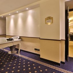  Best Western Genova