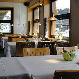 Breakfast room within restaurant Forni Fotos