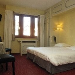  La Diligence Logis