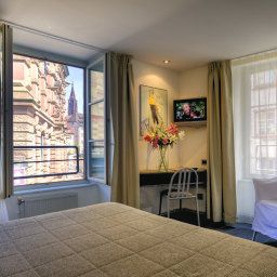 Room Hôtel Du Dragon