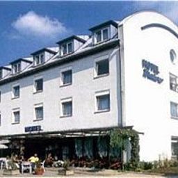 Hotelmaurer Karlsruhe