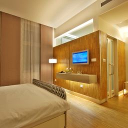 Business room Three Crowns