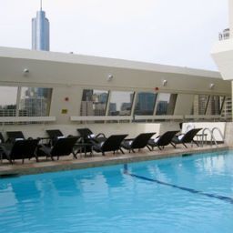 Pool Crowne Plaza CHICAGO MAGNIFICENT MILE