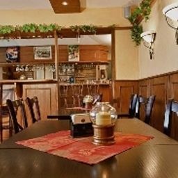 Bar Days Inn (ex Andor Hotel Europa)