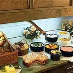 Buffet Days Inn (ex Andor Hotel Europa)