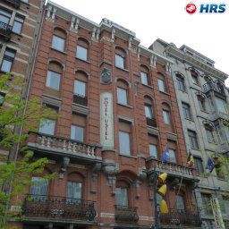 Exterior view Floris Ustel Fotos