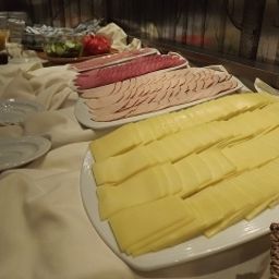 Buffet Floris Ustel Fotos
