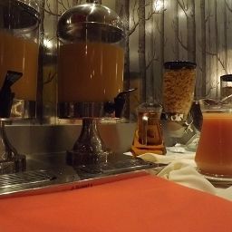 Buffet Floris Ustel Fotos