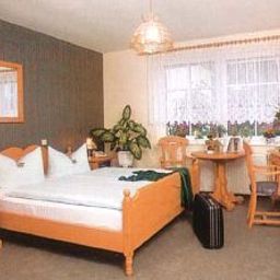 Room Fliegerheim