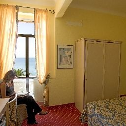 Medusa Family & Bike Hotel Finale Ligure