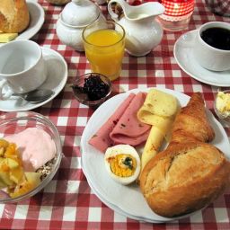 Sala de desayuno Monaco