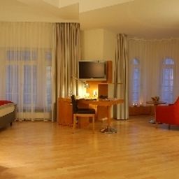 Suite Alexander Plaza