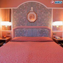 Room Mecenate Palace