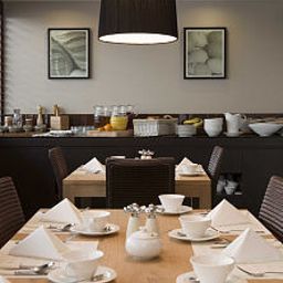 Sala de desayuno Dolphin House