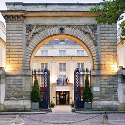 Pullman Versailles Château Версаль
