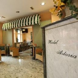 Hall Astoria