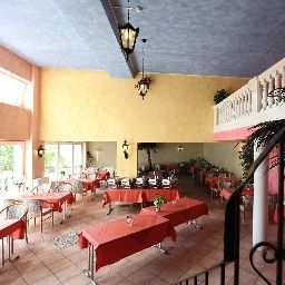 Breakfast room within restaurant Astoria