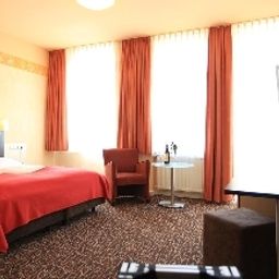 Room Astoria