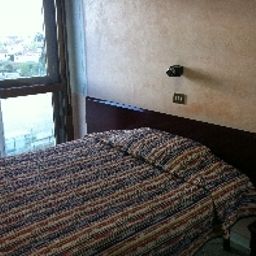  Eur Hotel