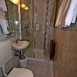 Salle de bains Park Hévíz
