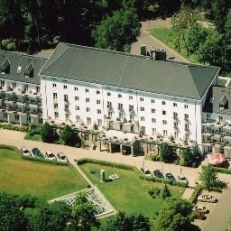 Exterior view Ramada