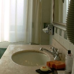 Cuarto de baño Grand Hotel Terme