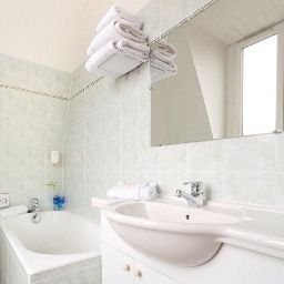 Cuarto de baño Quality Hotel Paris Orléans