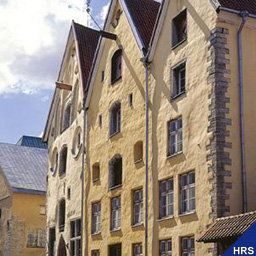 Фасад The Three Sisters