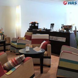 Зал для завтрака Steinenschanze Stadthotel
