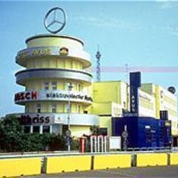 AVUS an der Messe Berlin