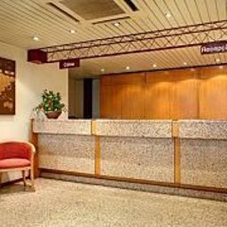 Recepcja Comfort Inn Almedina Coimbra
