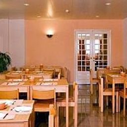 Sala śniadaniowa Comfort Inn Almedina Coimbra
