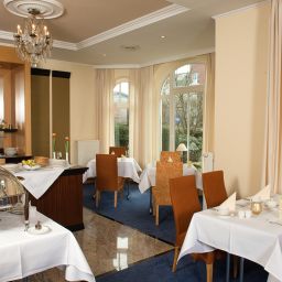 Sala śniadaniowa w restauracji Jungclaus