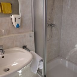 Camera da bagno Landhotel Hartenthal