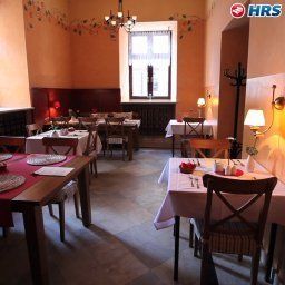 Sala śniadaniowa w restauracji Elektor