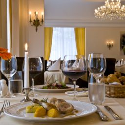 Restaurant Mamaison Imperial Business & Conference