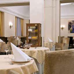 Restaurant Mamaison Imperial Business & Conference